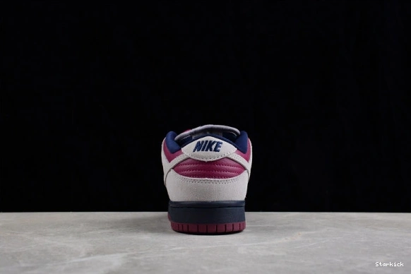 Grey Atmosphere Dunk True BQ6817-001 Nike Low Berry SB 0727